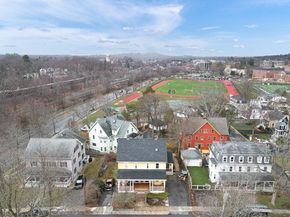 31 Mystic Ave 31, Winchester MA 01890