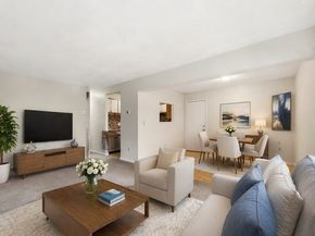 27 Harrison St C, Boston MA 02131