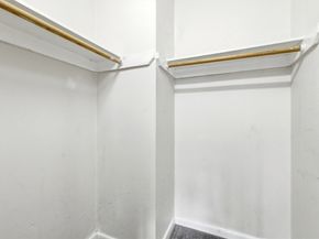 27 Harrison St C, Boston MA 02131