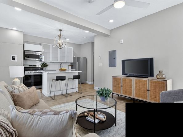 104 Thorndike St 2, Cambridge MA 02141