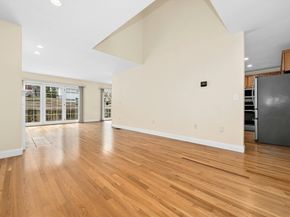 14 Northgate Ct 14, Grafton MA 01536