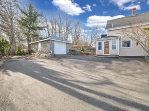 156 West St, Quincy MA 02169