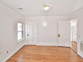 156 West St, Quincy MA 02169