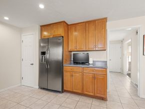 41 Azalea Rd, Sharon MA 02067