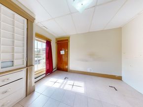 1022 Main St, Worcester MA 01603