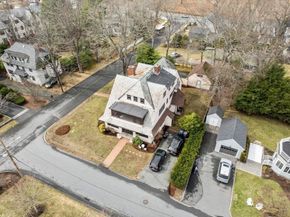 12 Leighton Rd, Wellesley MA 02482
