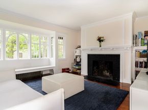 12 Leighton Rd, Wellesley MA 02482