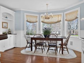 1 Buckingham Ter, Wellesley MA 02482