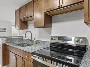 80 Main St 4, Malden MA 02148