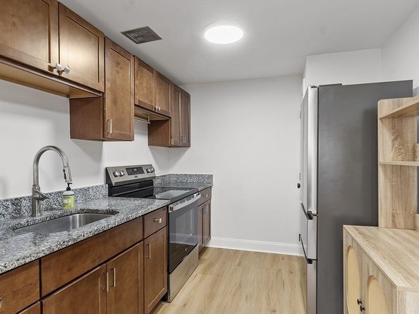 80 Main St 4, Malden MA 02148