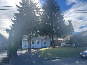 4821 S Austin St