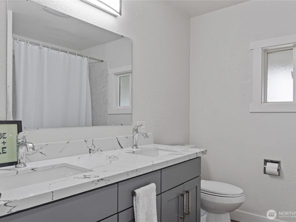 4821 S Austin St, Seattle WA 98118