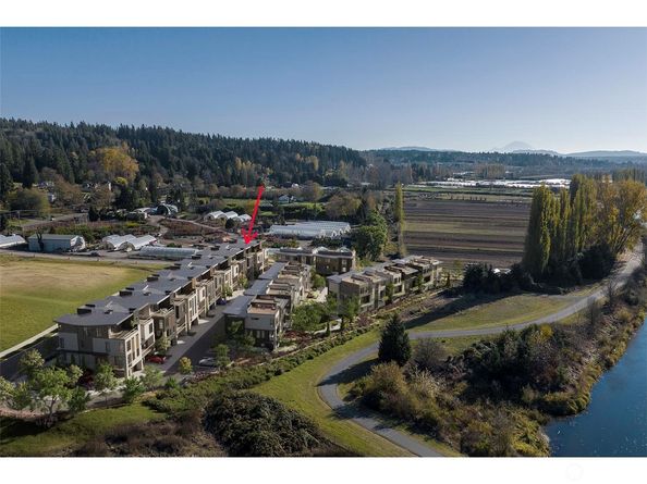 14303 NE 148th Place 7A, Woodinville WA 98072