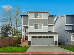 27117 30th Place S 24, Kent WA 98032
