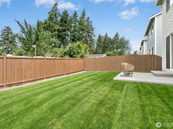 27117 30th Place S 24, Kent WA 98032
