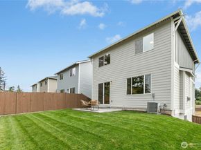 27117 30th Place S 24, Kent WA 98032