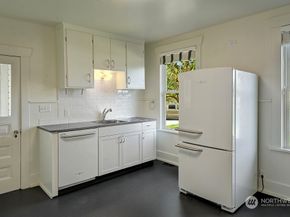 5403 Maynard Avenue S, Seattle WA 98108