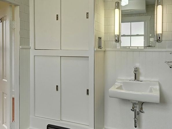 5403 Maynard Avenue S, Seattle WA 98108