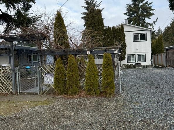 3730 SW 99th Street, Seattle WA 98126