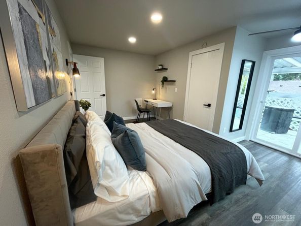 3730 SW 99th Street, Seattle WA 98126