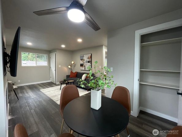 3730 SW 99th Street, Seattle WA 98126