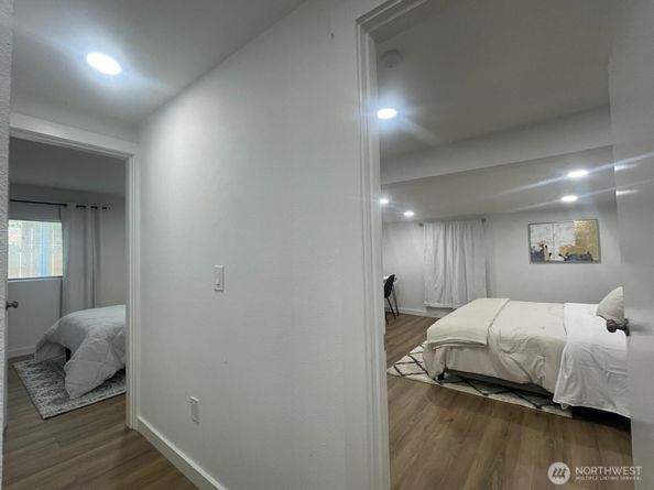 3730 SW 99th Street, Seattle WA 98126