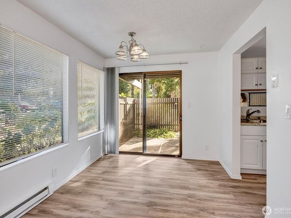 1604 149th Place SE 2, Bellevue WA 98007