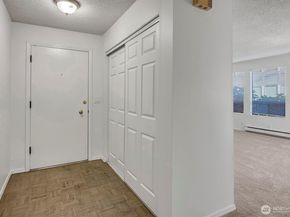 1604 149th Place SE 2, Bellevue WA 98007