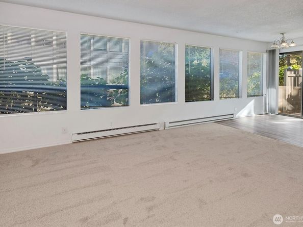 1604 149th Place SE 2, Bellevue WA 98007