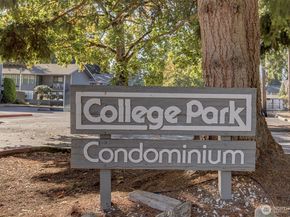 1604 149th Place SE 2, Bellevue WA 98007