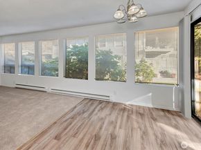 1604 149th Place SE 2, Bellevue WA 98007