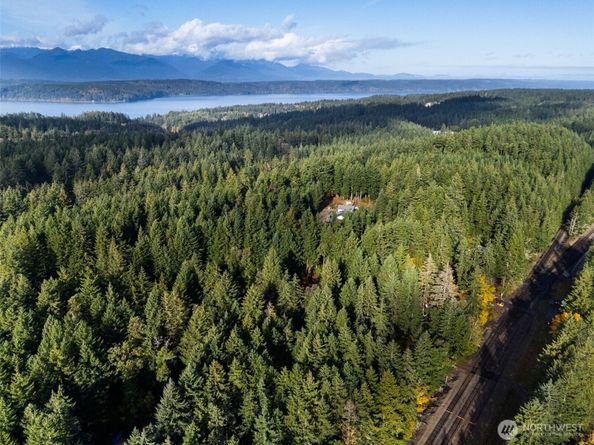 5527 NW Lause Way, Silverdale WA 98383