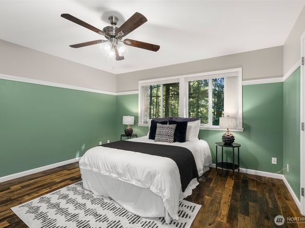 5527 NW Lause Way, Silverdale WA 98383