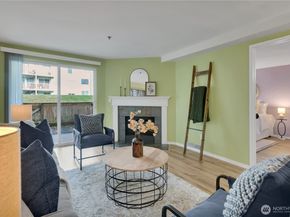 25035 98th Place S D102, Kent WA 98030