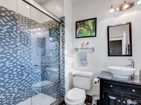 6016 44th Avenue SW, Seattle WA 98136