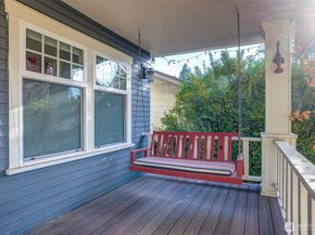 6016 44th Avenue SW, Seattle WA 98136