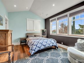 6016 44th Avenue SW, Seattle WA 98136