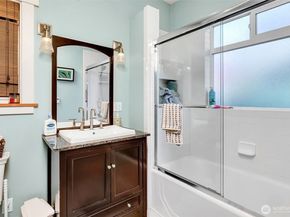 6016 44th Avenue SW, Seattle WA 98136