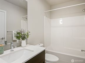 8545 22nd NE, Seattle WA 98115