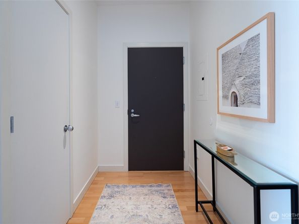 720 Queen Anne Avenue N 406, Seattle WA 98109