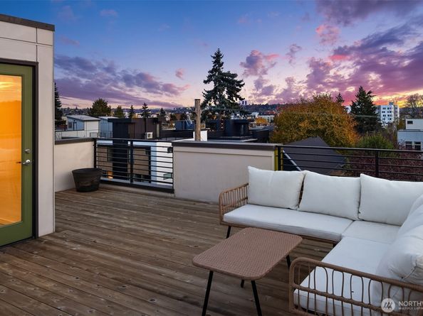 2050 NW 62nd Street, Seattle WA 98107