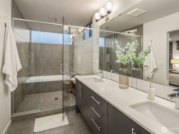 2050 NW 62nd Street, Seattle WA 98107