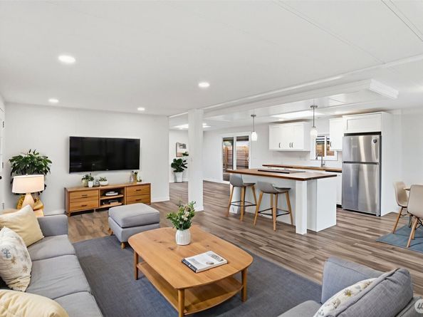 201 Union Avenue SE 247, Renton WA 98059