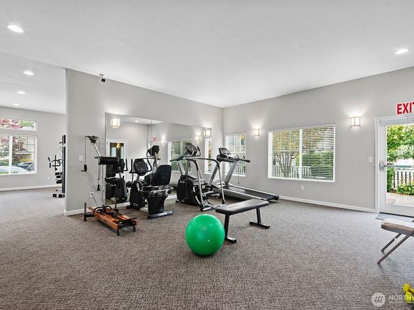 5319 S 236th Street 6, Kent WA 98032