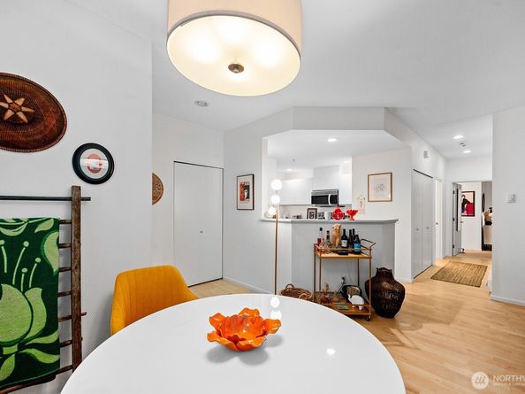 5319 S 236th Street 6, Kent WA 98032