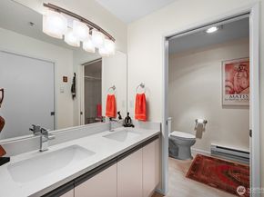 5319 S 236th Street 6, Kent WA 98032