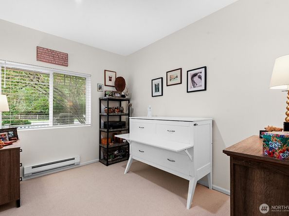 5319 S 236th Street 6, Kent WA 98032