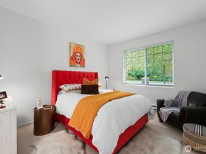 5319 S 236th Street 6, Kent WA 98032