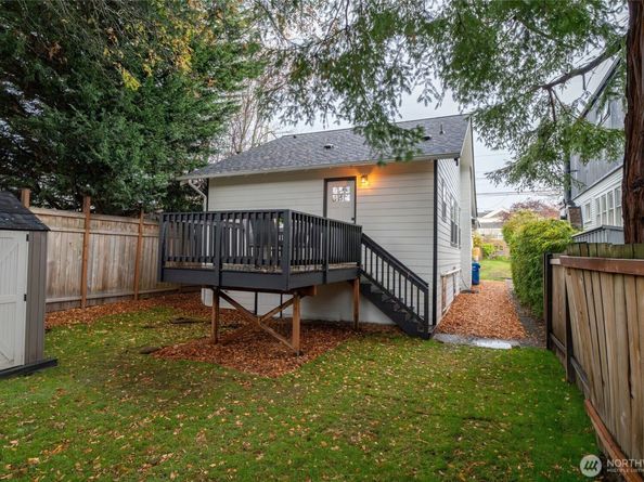 610 W Halladay Street, Seattle WA 98119