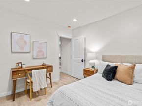 610 W Halladay Street, Seattle WA 98119